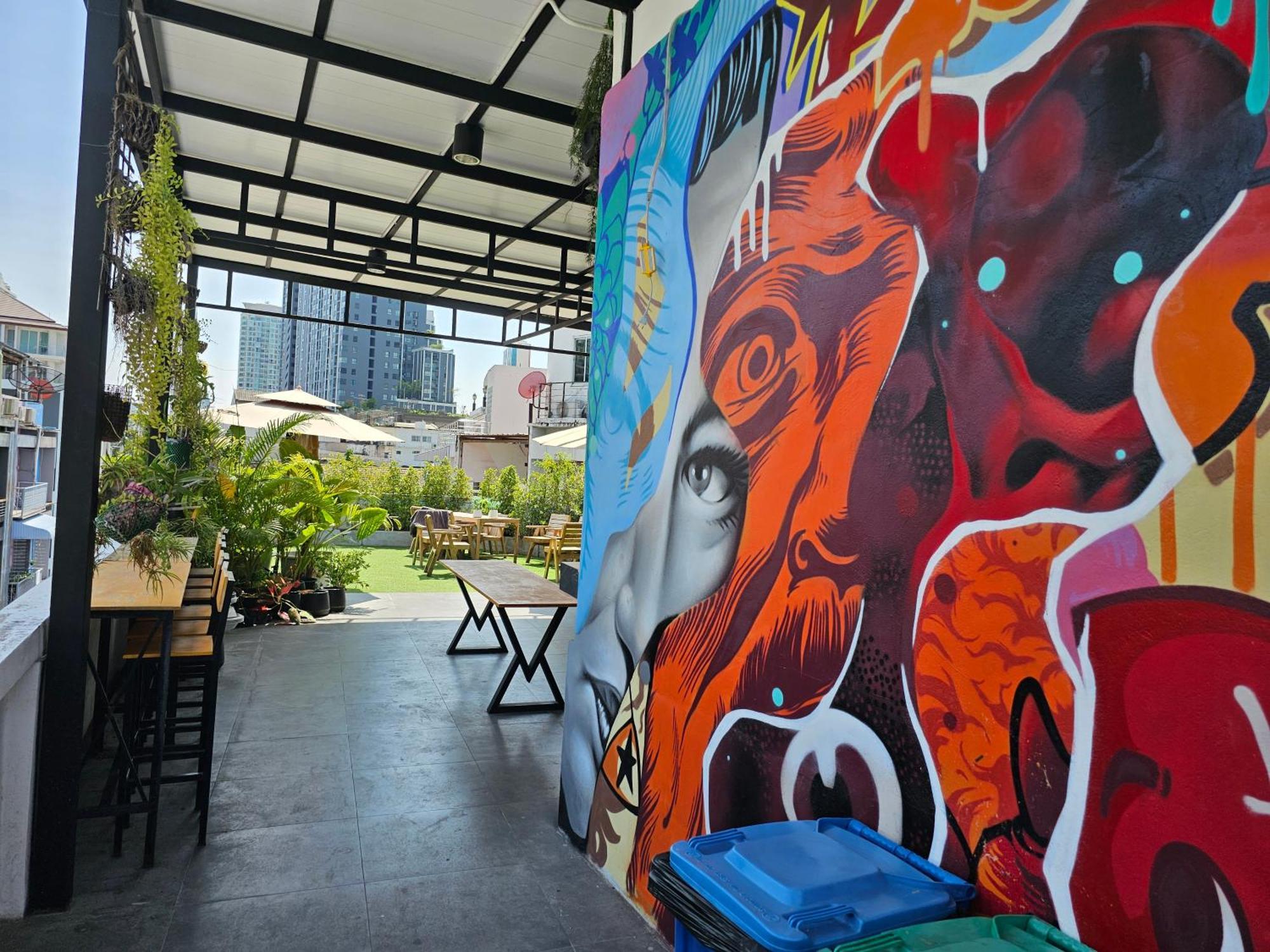 Urban Jungle Hostel Μπανγκόκ Εξωτερικό φωτογραφία
