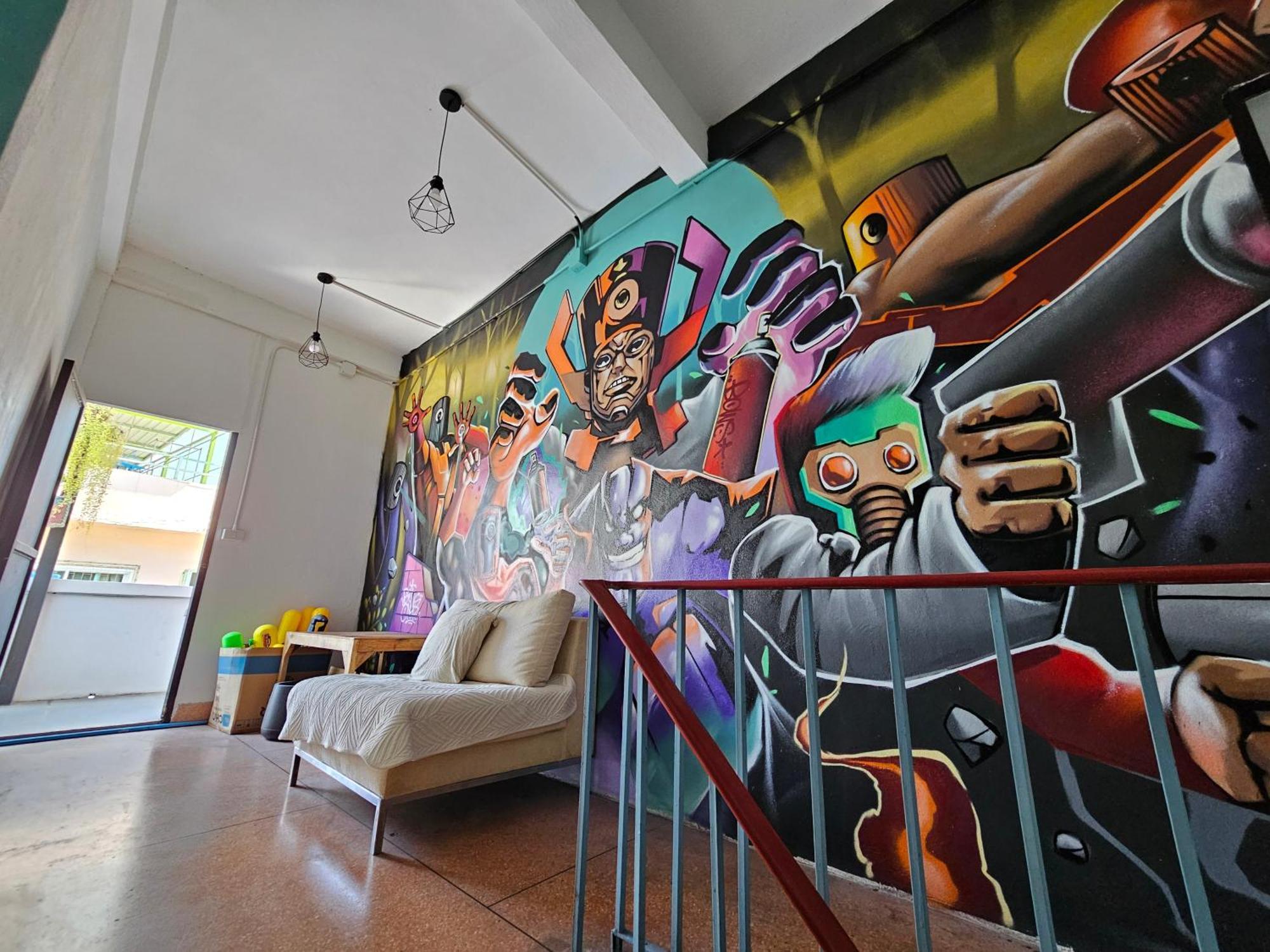 Urban Jungle Hostel Μπανγκόκ Εξωτερικό φωτογραφία